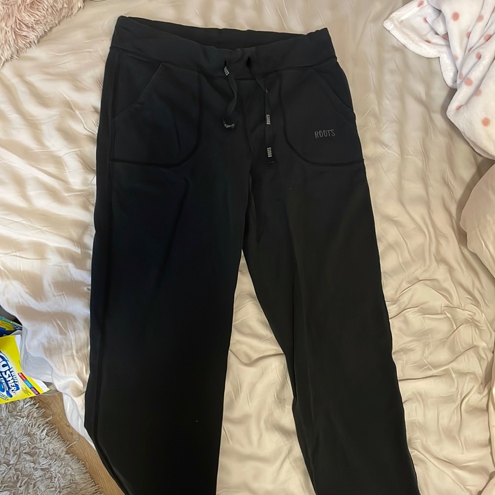 Roots active capris